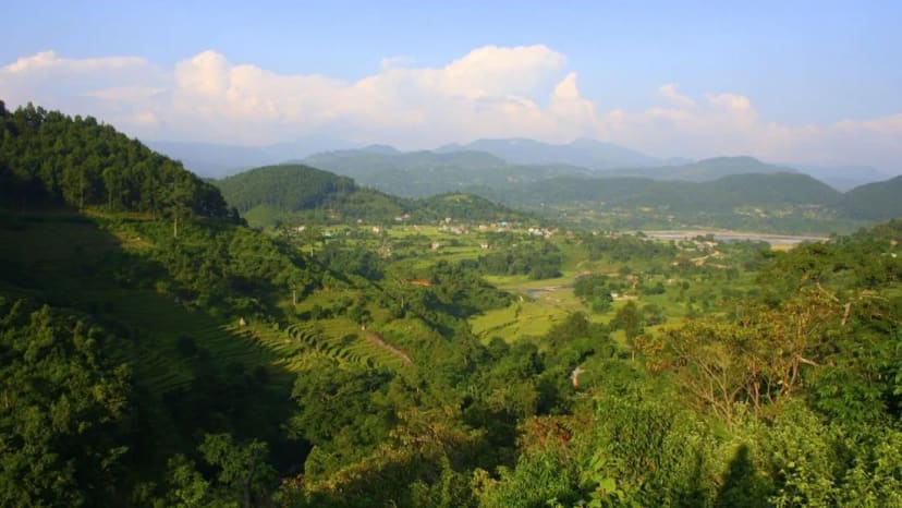 Pusiaukelėje tarp sostinės Katmandu ir Pokaros